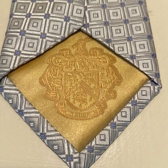 Donald Trump Signature Collection Men's Neck Tie Silver And Blue Square Pattern - Picture 4 of 10